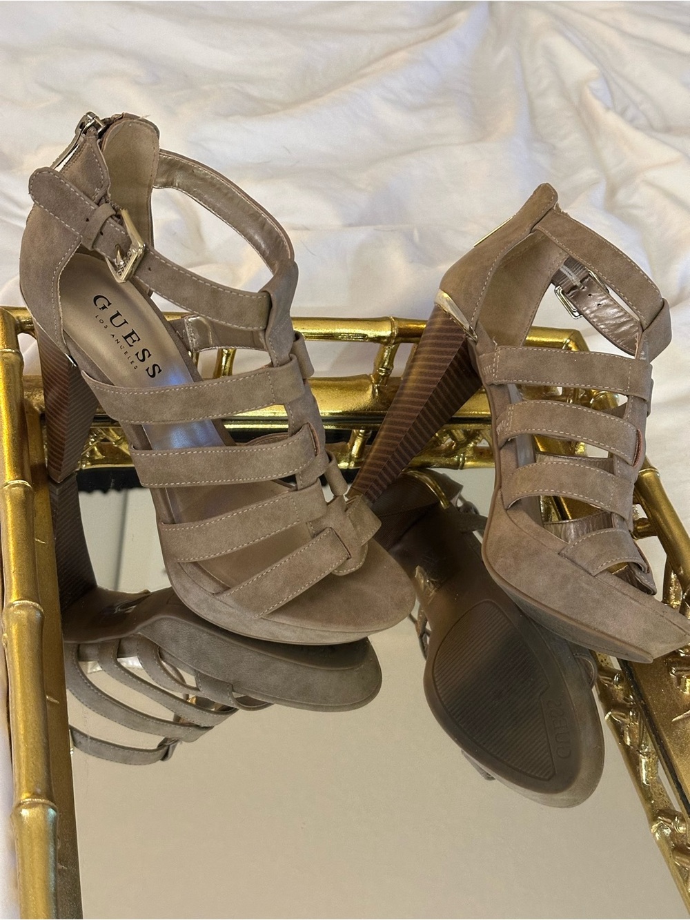 GUESS Nancee Taupe Strappy Gladiator Platform Heels Sz 7